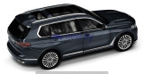 Модель автомобиля BMW X7 (mod.G07), Arctic Gray, 1:18 Scale, артикул 80432450997 Модель автомобиля BMW X7 (mod.G07), Arctic Gray, 1:18 Scale, артикул 80432450997