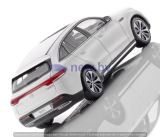 Модель автомобиля Mercedes-Benz EQC 400 4Matic (N293), Silver, Scale 1:43, артикул B66963755 Модель автомобиля Mercedes-Benz EQC 400 4Matic (N293), Silver, Scale 1:43, артикул B66963755
