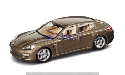Модель автомобиля Porsche Panamera 4, Scale 1:43, артикул WAP02000319